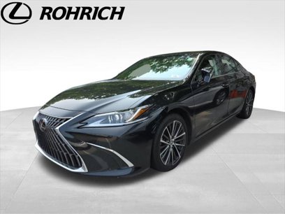 Certified 2022 Lexus ES 350 w/ Premium Package