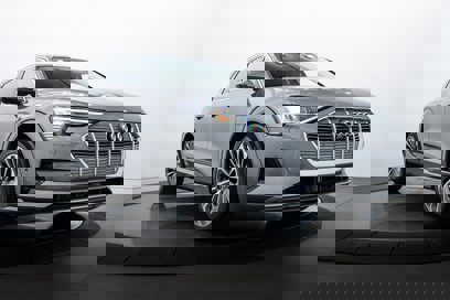 Used 2019 Audi e-tron Prestige w/ Prestige Package