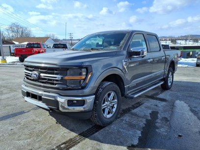 New 2025 Ford F150 XLT w/ Equipment Group 302A MID