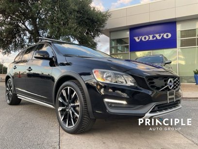Used 2016 Volvo V60 T5 Cross Country w/ Convenience Package