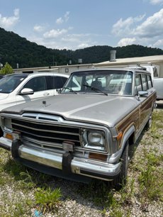 Used 1988 Jeep Grand Wagoneer
