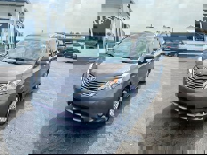 Used 2011 Toyota Sienna