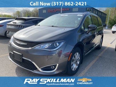 Used 2019 Chrysler Pacifica Touring-L