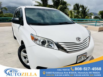 Used 2017 Toyota Sienna LE