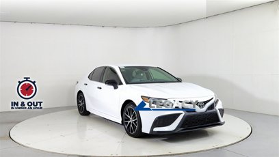 Used 2023 Toyota Camry SE