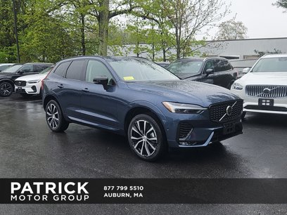 New 2025 Volvo XC60 B5 Plus w/ Protection Package Premier