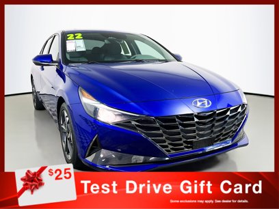 Used 2022 Hyundai Elantra SEL w/ Convenience + Premium Package