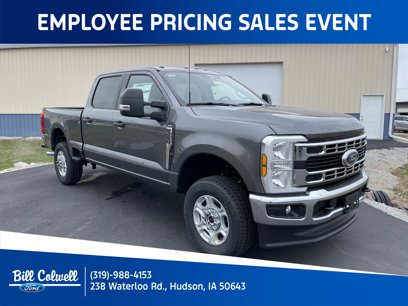 New 2025 Ford F250 4x4 Crew Cab Super Duty