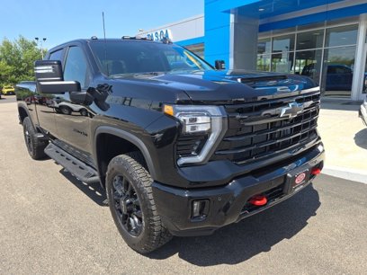 New 2025 Chevrolet Silverado 2500 LT w/ Trail Boss Package