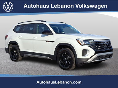 New 2025 Volkswagen Atlas Peak Edition SE