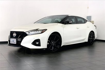 Used 2021 Nissan Maxima SR w/ Sport Mat Group