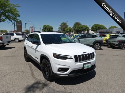 Used 2023 Jeep Cherokee Altitude Lux