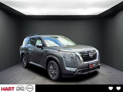 New 2025 Nissan Pathfinder SV w/ SV Premium Package