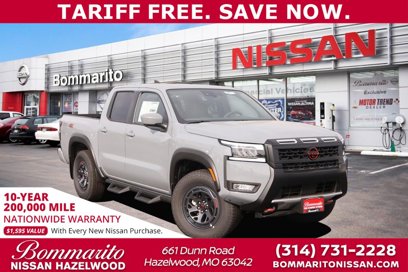 New 2025 Nissan Frontier PRO-4X w/ Pro Premium Package