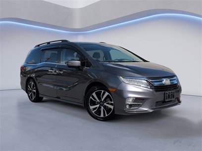 Used 2018 Honda Odyssey Elite