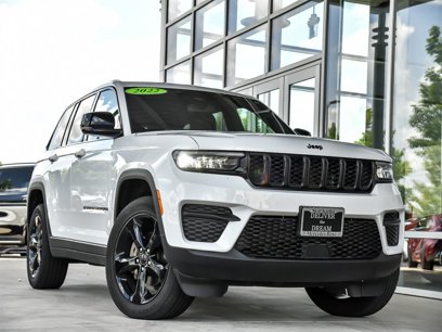 Used 2022 Jeep Grand Cherokee Altitude