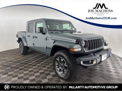 New 2025 Jeep Gladiator Sport w/ Premium Package