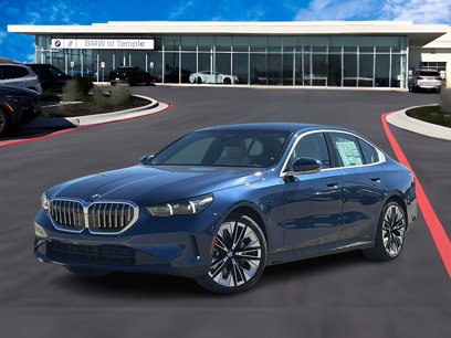 New 2025 BMW 530i w/ Premium Package