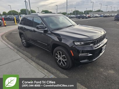 Used 2025 Jeep Grand Cherokee Limited w/ Luxury Tech Group II