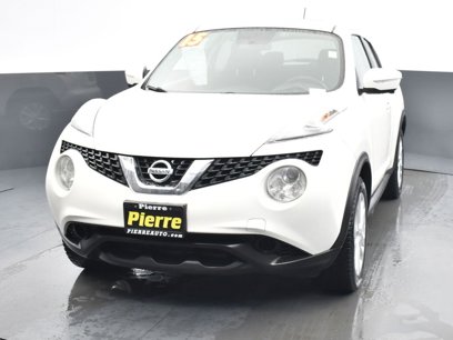 Used 2015 Nissan Juke SV w/ Technology Package