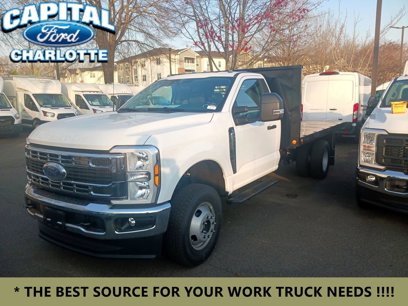 New 2024 Ford F350 XL w/ XL Chrome Package