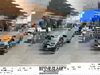 New 2025 Volvo V90 B6 Cross Country Plus w/ Protection Package Premier