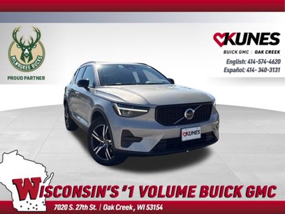 Used 2024 Volvo XC40 B5 Core