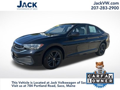 Used 2024 Volkswagen Jetta SE w/ Panoramic Sunroof Package