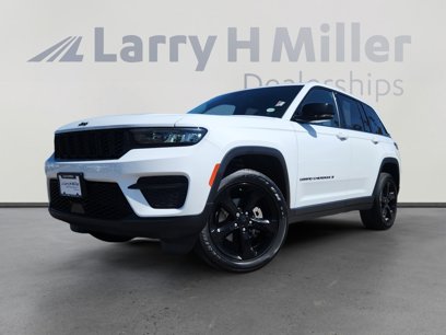 Used 2022 Jeep Grand Cherokee Altitude