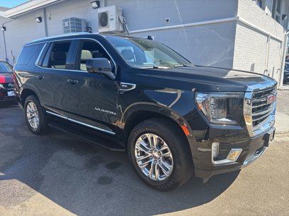 Used 2022 GMC Yukon SLT w/ SLT Premium Package