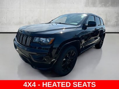 Used 2017 Jeep Grand Cherokee Altitude