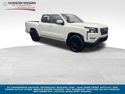 Used 2024 Nissan Frontier SV w/ SV Convenience Package