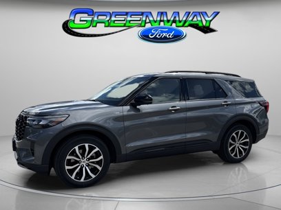 New 2025 Ford Explorer ST-Line w/ Premium Package