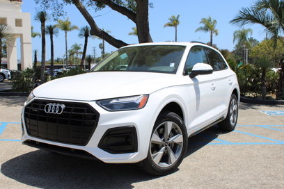 Used 2025 Audi Q5 2.0T Premium w/ Convenience Plus Package