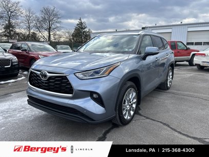 Used 2024 Toyota Highlander AWD