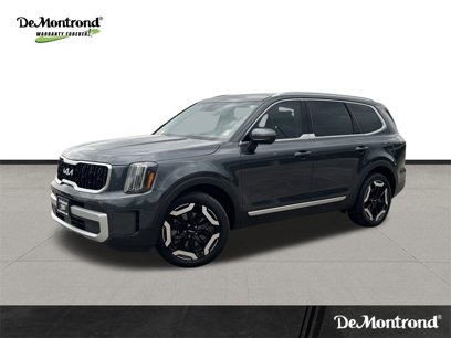 Certified 2024 Kia Telluride EX w/ EX Captain's Chair Package