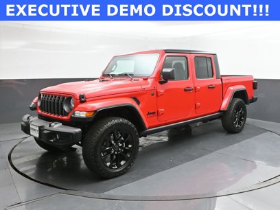 New 2025 Jeep Gladiator Sport