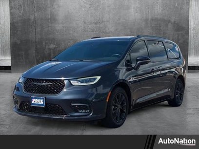 Used 2021 Chrysler Pacifica Touring w/ S Appearance Package