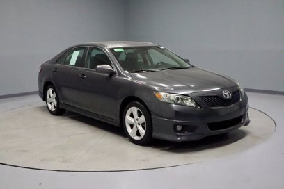 Used 2010 Toyota Camry SE