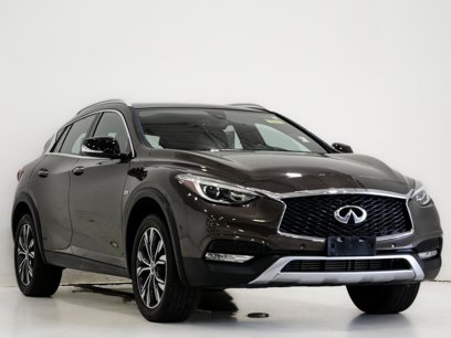 Used 2017 INFINITI QX30 Premium w/ Navigation Package
