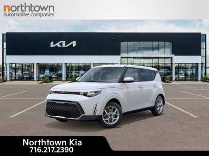 New 2025 Kia Soul LX w/ LX Technology Package