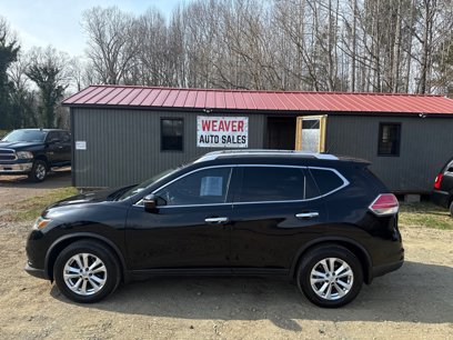 Used 2015 Nissan Rogue SV