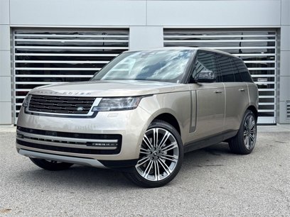 New 2025 Land Rover Range Rover SE