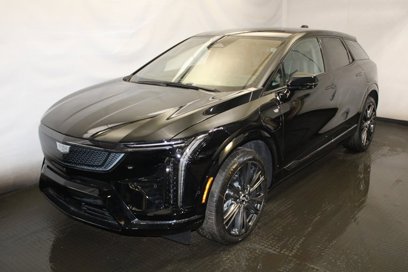 New 2025 Cadillac Optiq Sport 2