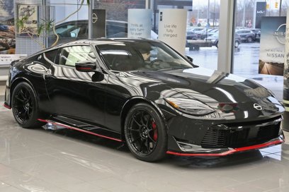 New 2024 Nissan Z NISMO w/ Floor Mat Package