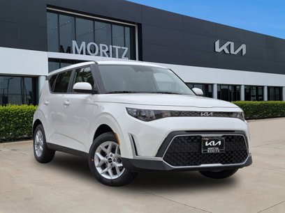 New 2025 Kia Soul LX
