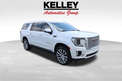 Used 2022 GMC Yukon XL Denali w/ Denali Ultimate Package