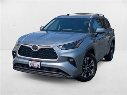 Used 2022 Toyota Highlander XLE