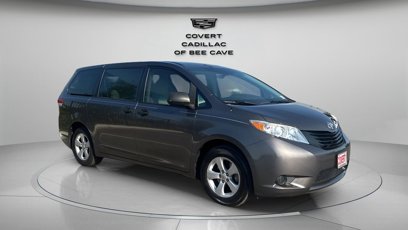 Used 2012 Toyota Sienna LE