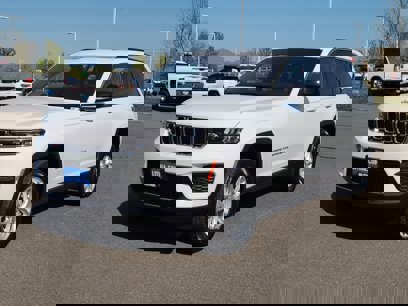 New 2025 Jeep Grand Cherokee Laredo X